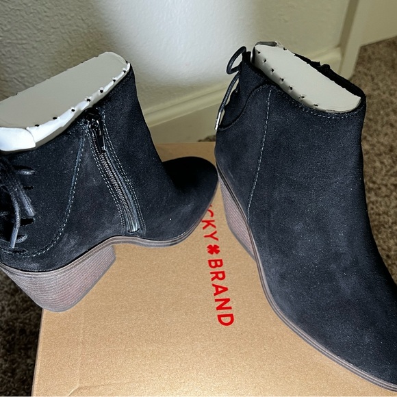 Lucky 🍀 brand LK-Mikasi 6M Black oiled suede - Picture 4 of 4